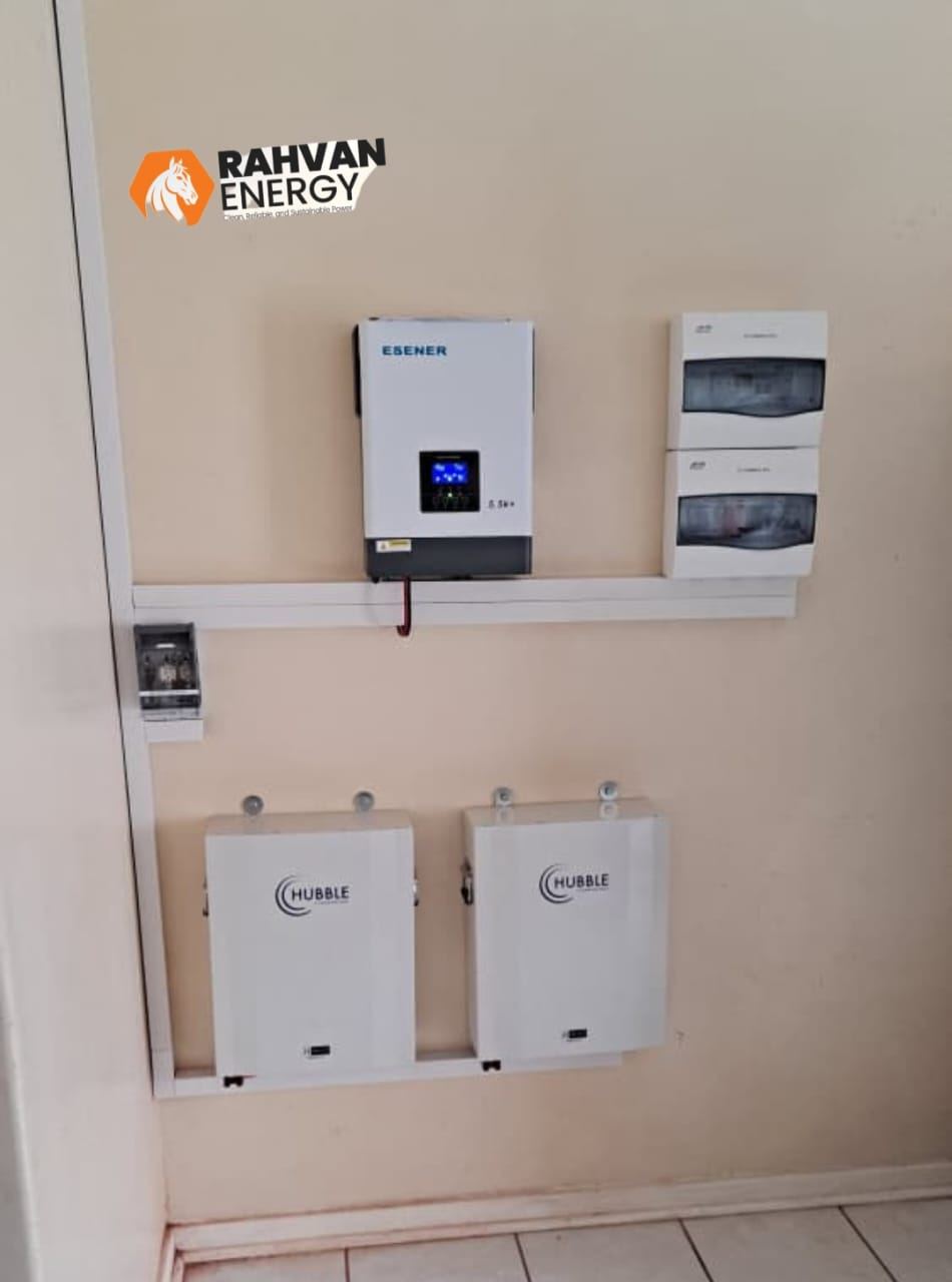 ESENER hybrid inverter with twin Hubble battery installation
